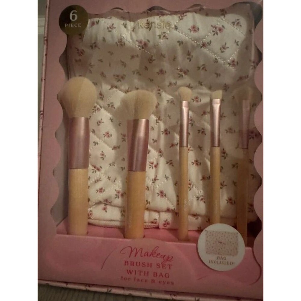 Kensie Makeup Brush Set + Cute Bow Pouch